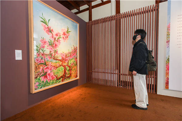“最贵纺织艺术品”亮相吴昌硕纪念馆_展览_当代_观众