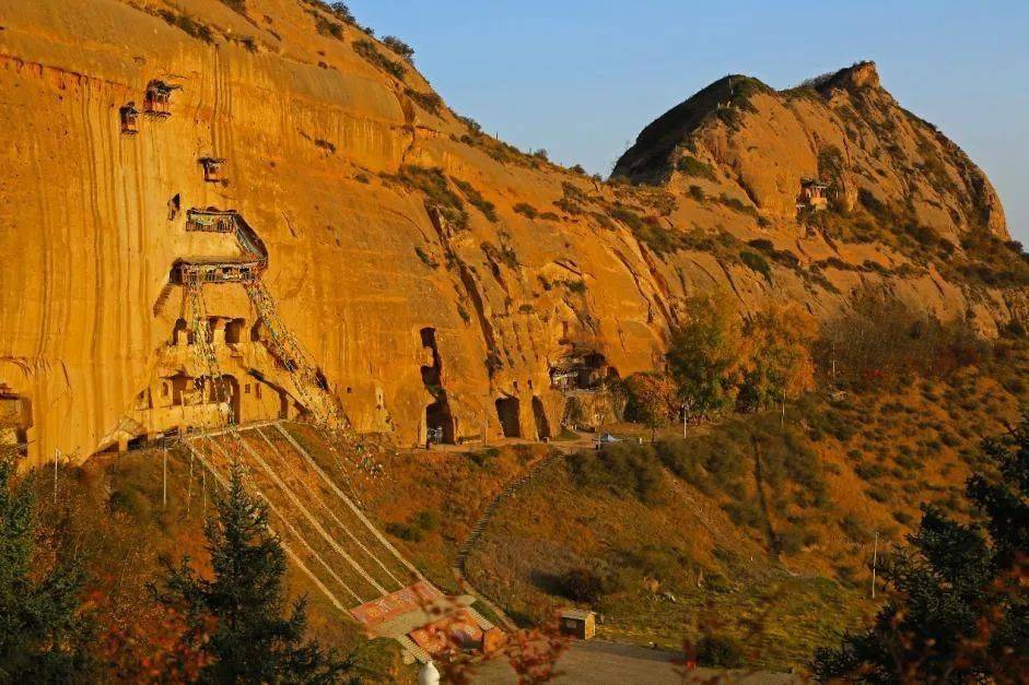 马蹄寺石窟·绝壁上的艺术宝库丨丝路石窟系列之④