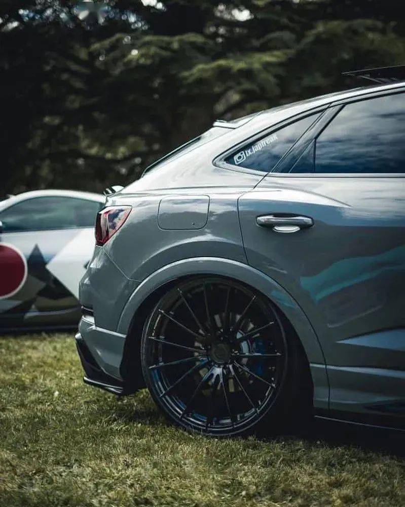 低调的性能suv 奥迪rs q3改装案例欣赏