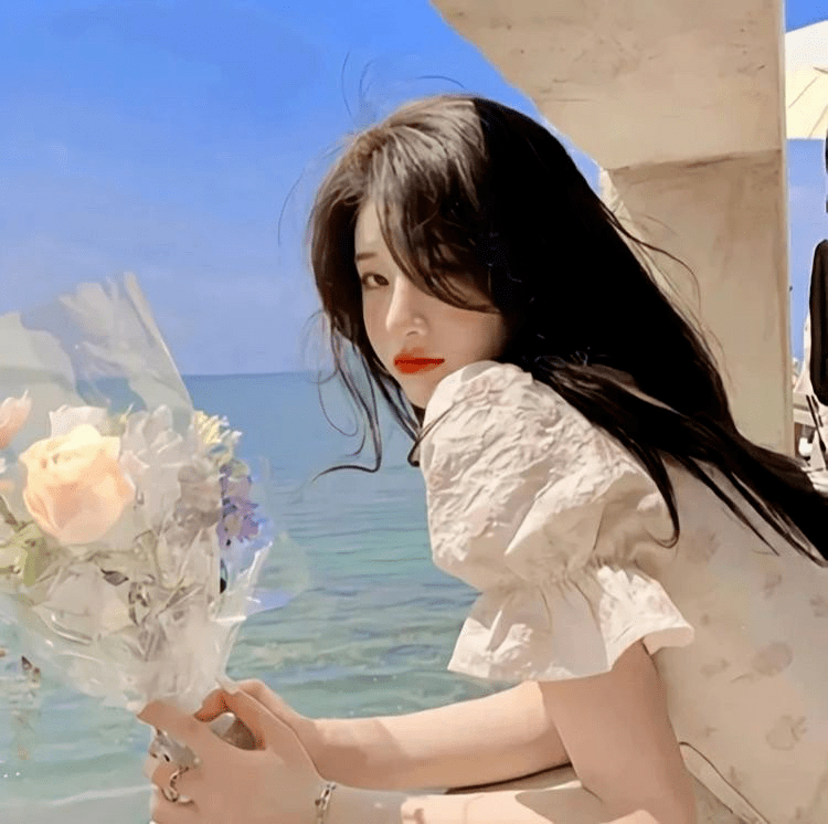 头像壁纸 | 看看蓝天,拥抱大海_天空_侵权_网络