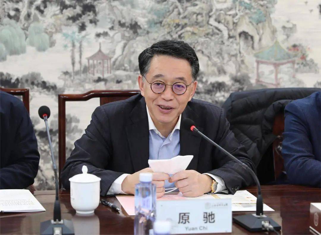 大连市科学技术局原驰局长一行来访我院