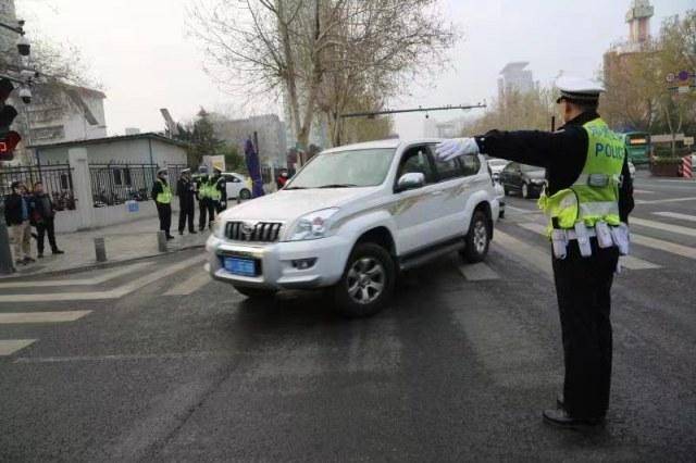 清明只要一天假期！郑州交警提醒：那些易堵路段更要避开