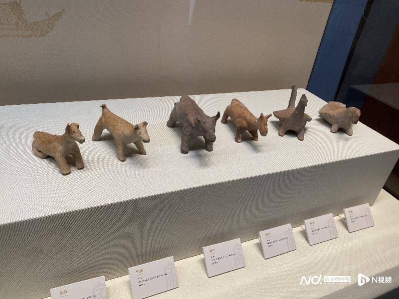 广州出土汉代建筑模型明器展展现汉代番禺PP电子 游戏繁华烟火气(图3)