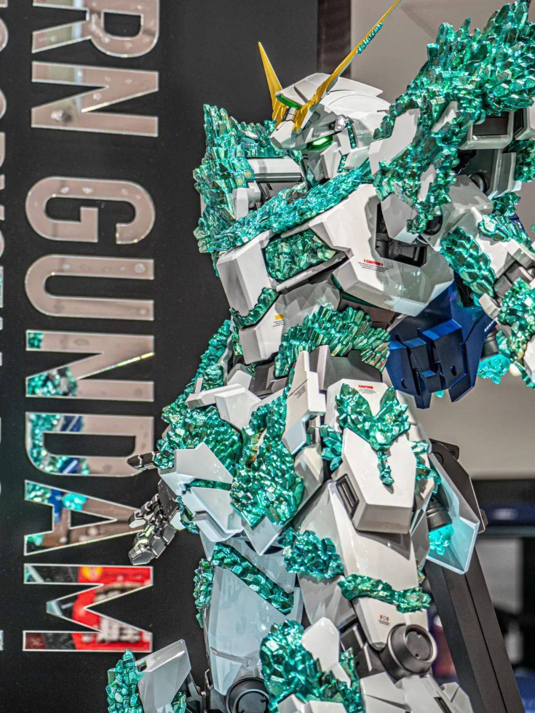 gbt5周年展出巨大结晶独角兽高达_公众_效果_模型