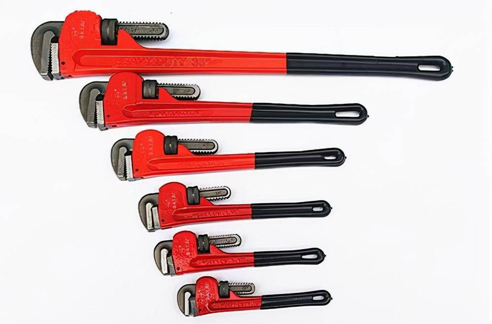 管钳使用方法步骤图 钳子的使用方法有_管子_工件_锥度