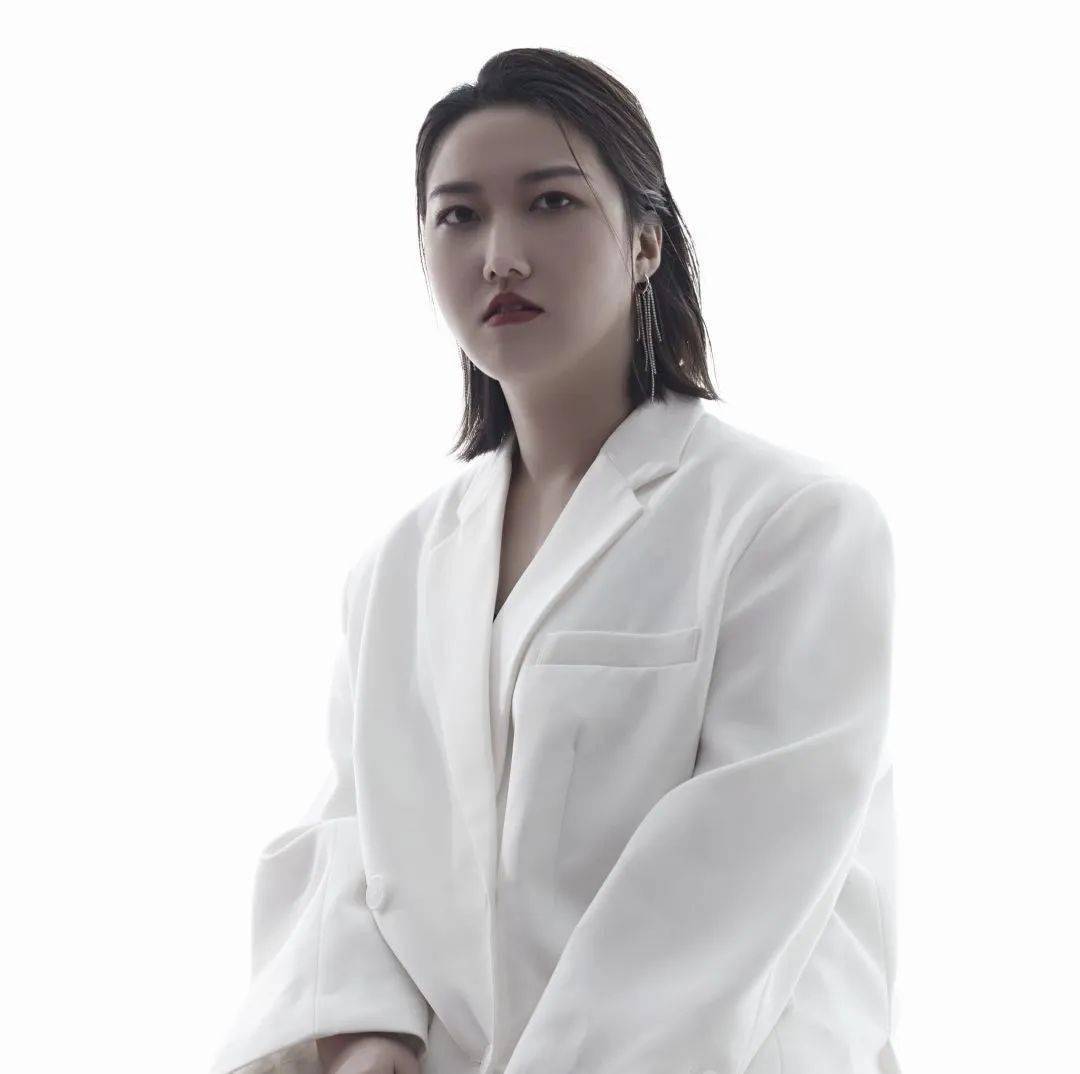 思索沙龙丨ps设计进阶培训_排版_周欣_画面