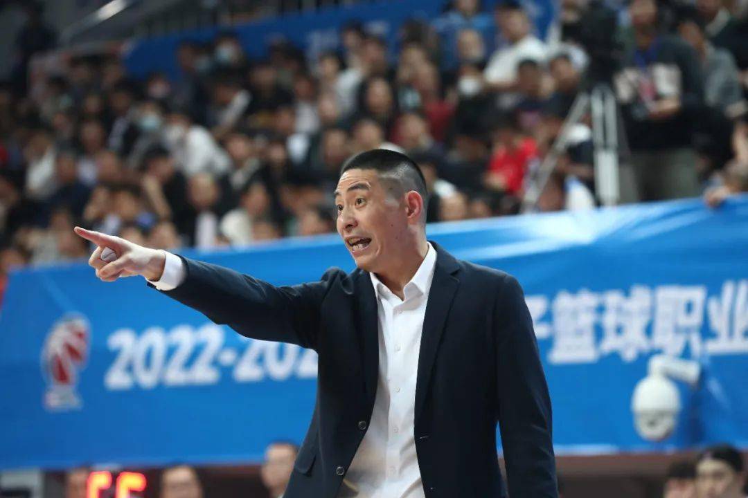 朱世龙:下赛季全力冲击季后赛