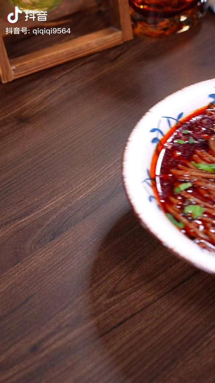 陕西特色美食 淳化荞面饸饹 地道的家乡味道 真的特别好吃!
