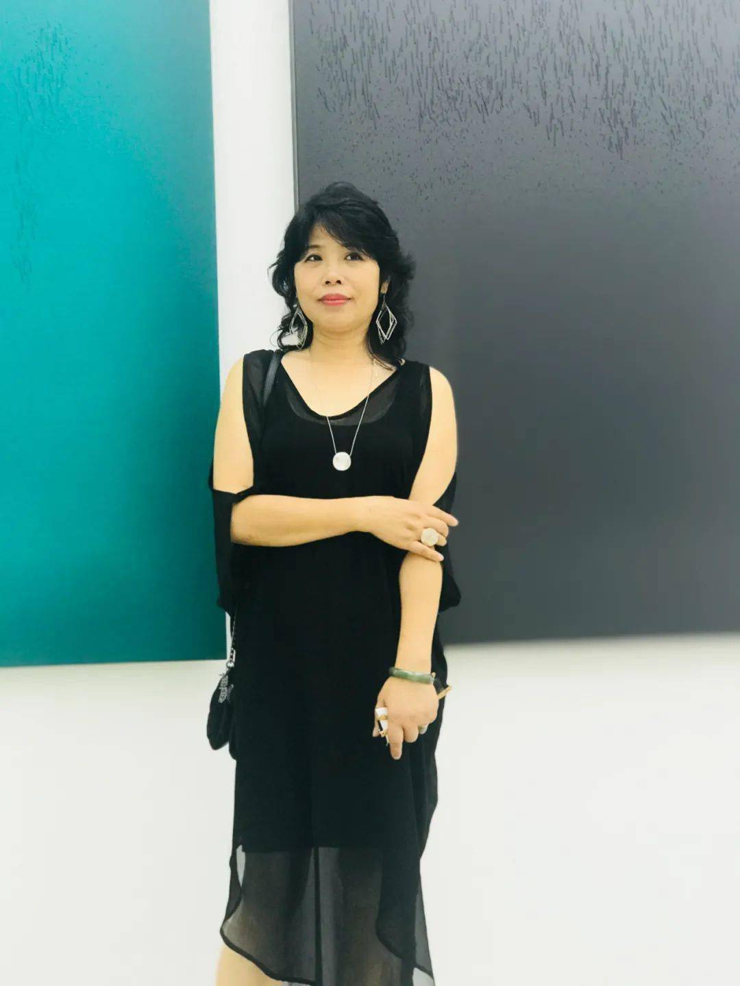 重识"色彩"系列专访 | 黄佳:色彩与情绪的共鸣_绘画_作品_空间