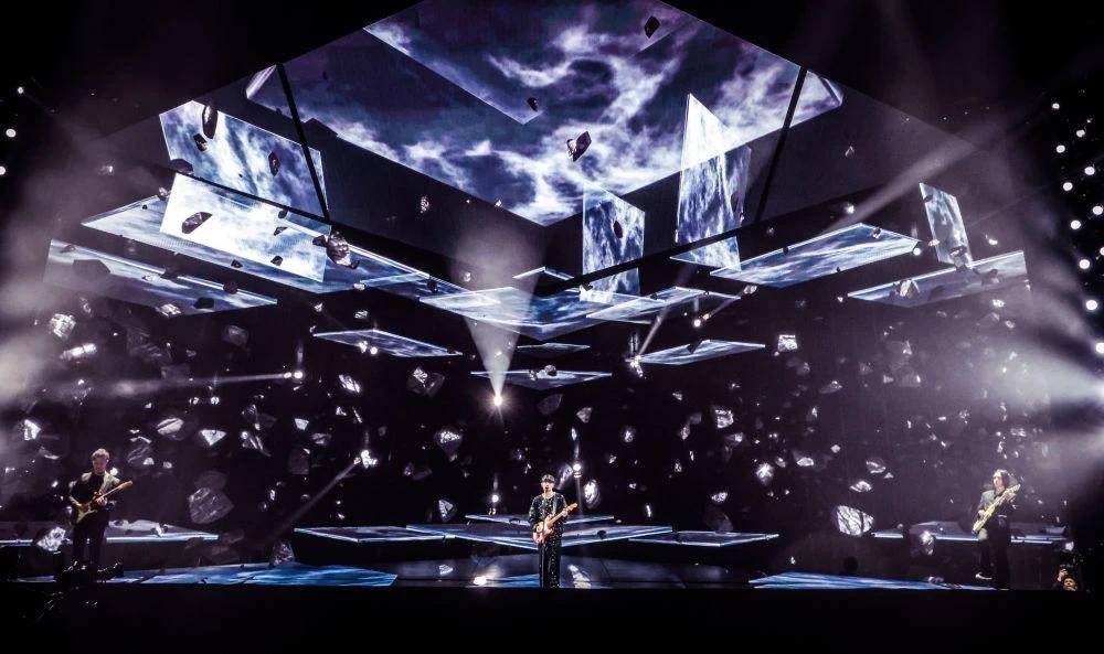 就在凤凰山体育公园!这场超万人大型演唱会太嗨了_李荣浩_成都_四海