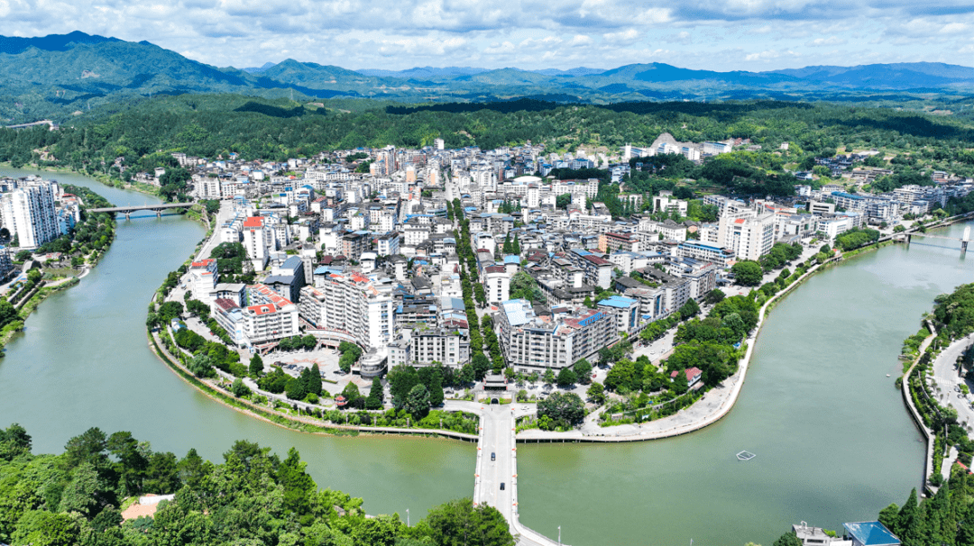 风展红旗 如画三明 | 建宁:以获评全国村庄清洁行动先进县为契机 着力