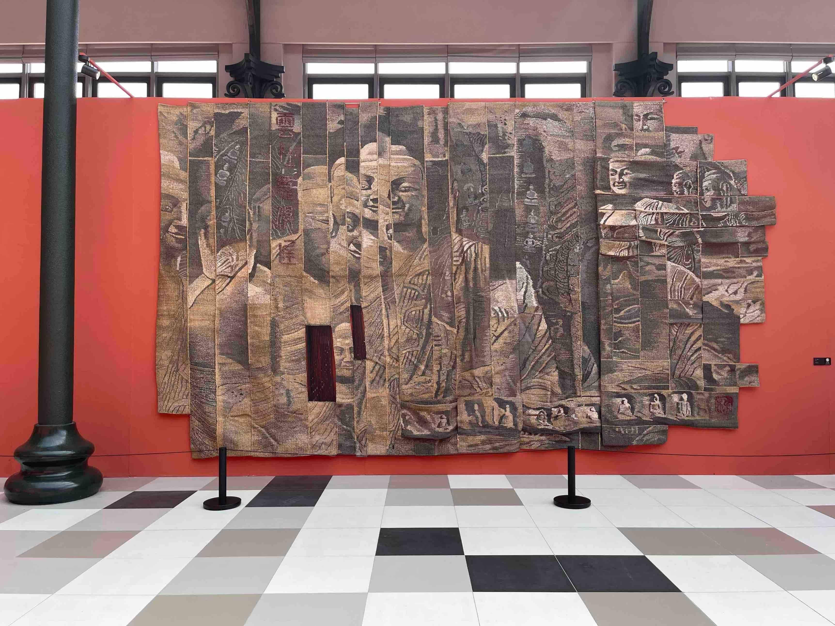 多幅经典壁挂作品集中展出,"尚织"纤维艺术展亮相濮院时装周_中国