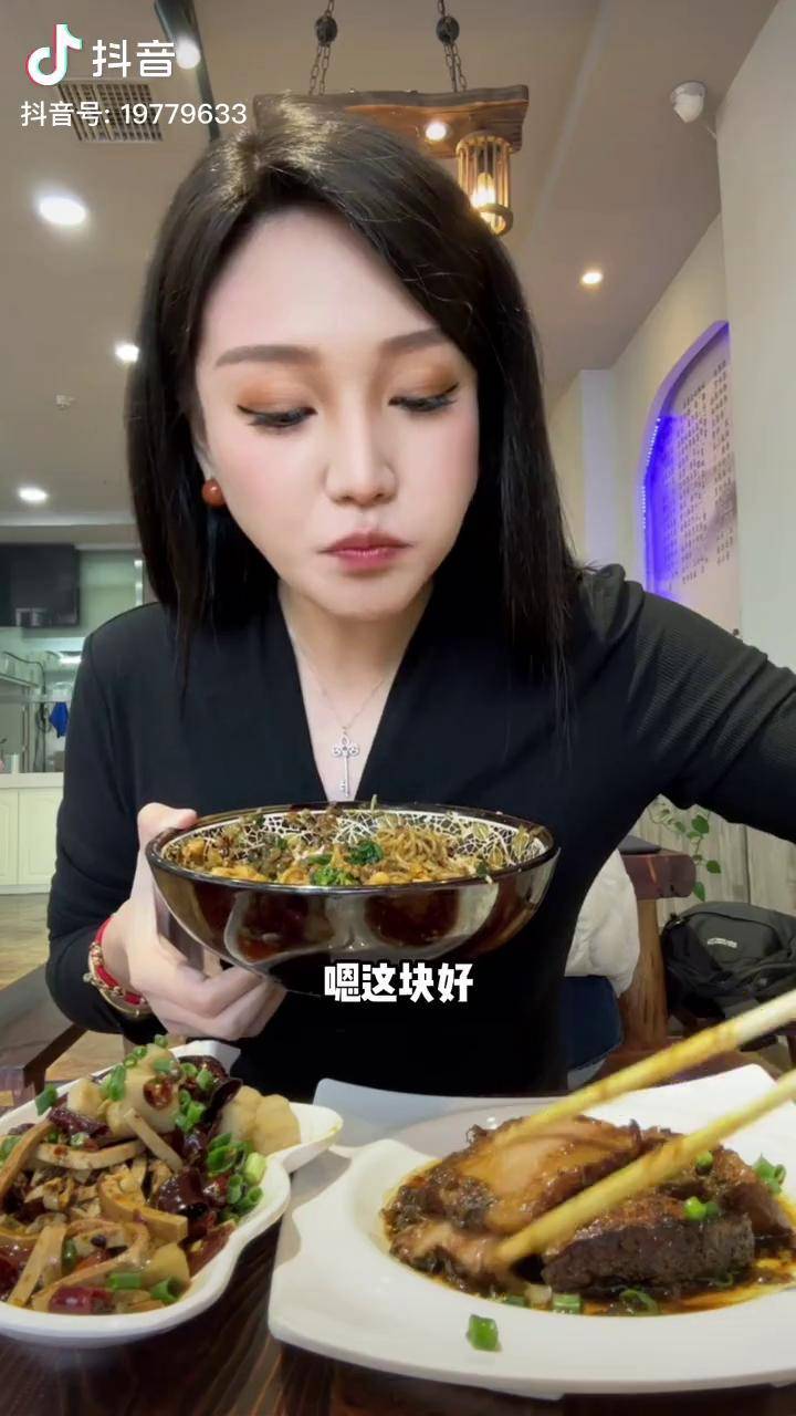 路过花田这边,发现的一家味道不错的面馆随手拍记录生活 良心美食博主