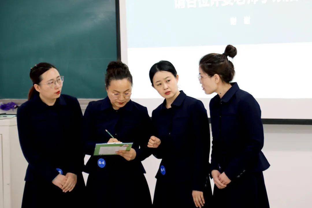 《守正创新 理论先行》教学能力团队金亮,苏雅拉格日乐吐,刘一丹,窦