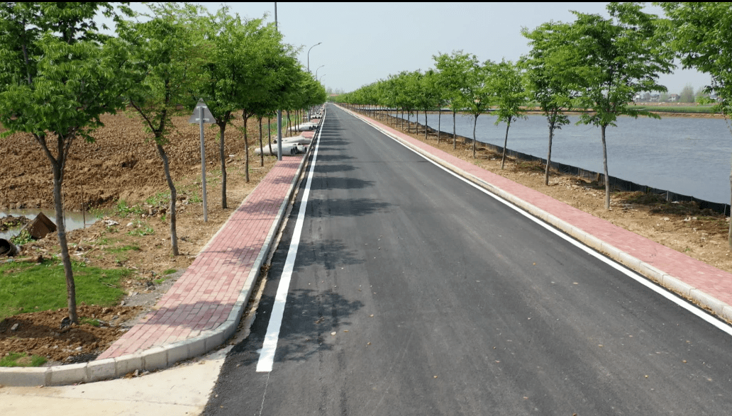 据悉,应城市天鹅镇"四好农村路"示范乡镇创建项目,路线全长52.