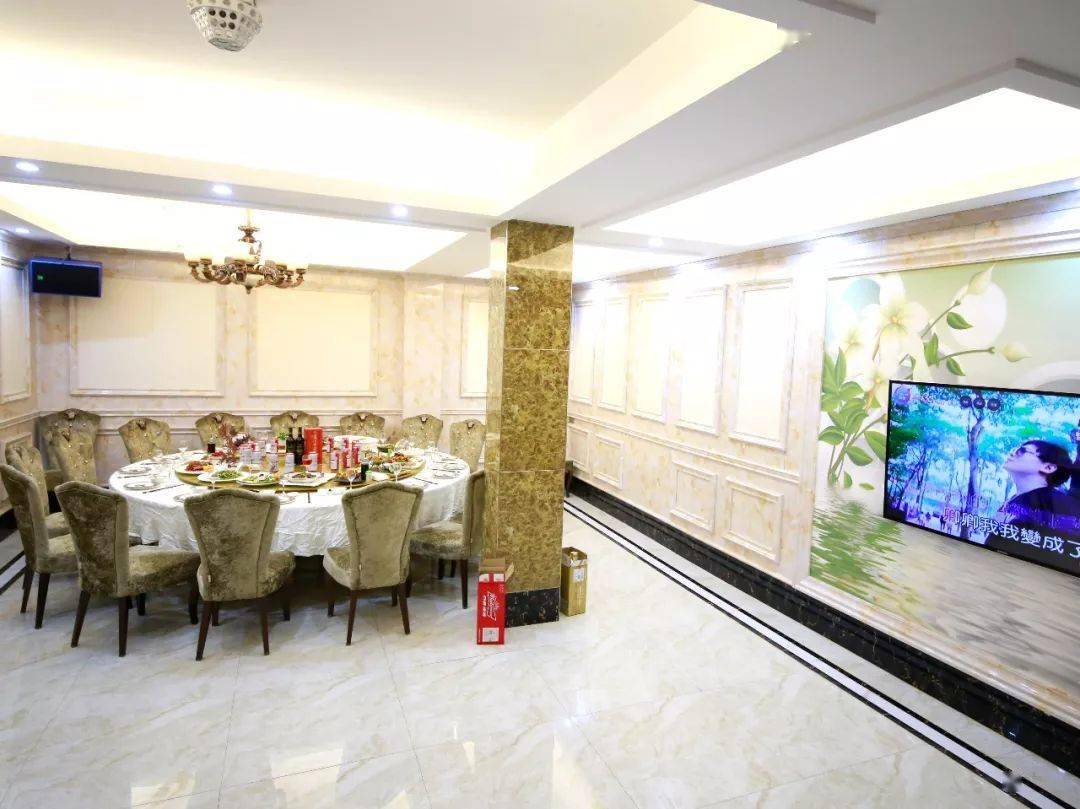 钱库名都大酒店诚待您的光临,为了让宾客们能更尽兴的享受聚餐会餐