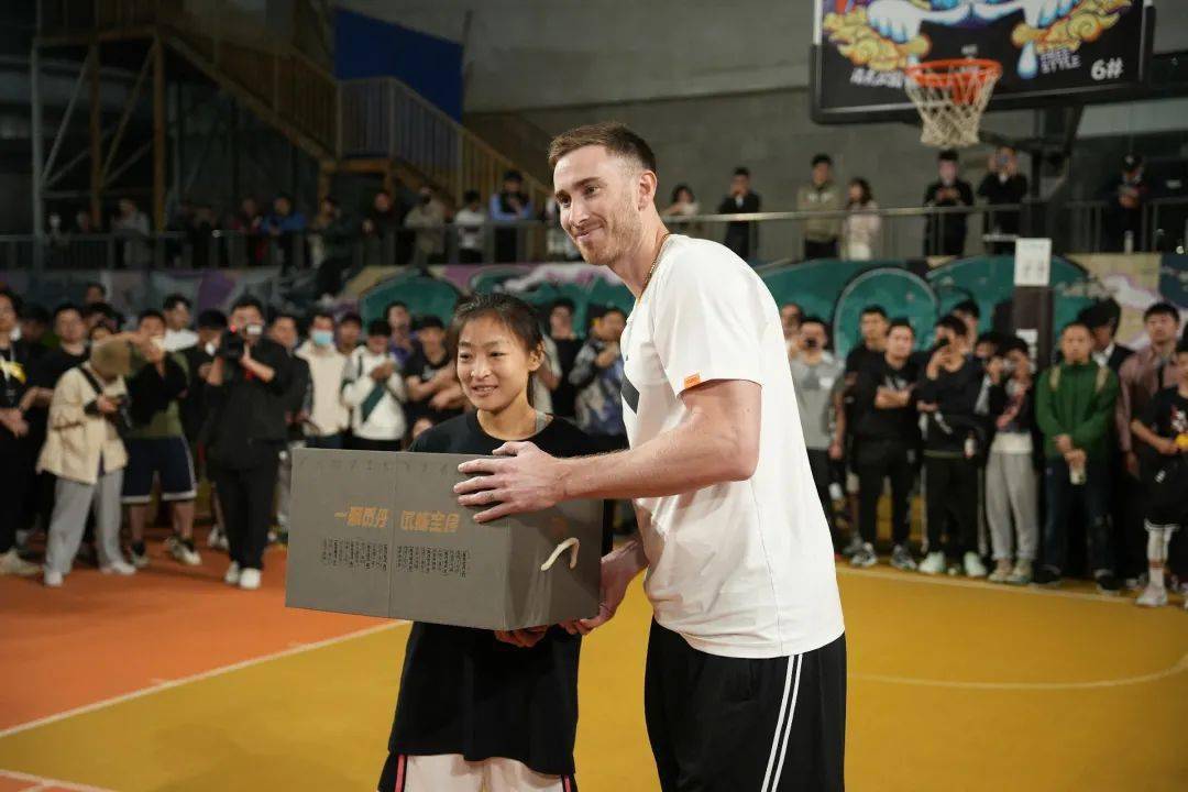 海沃德急速中国行 day2: 季后赛,校园,蟹脚面_朋友_马也哥_互动