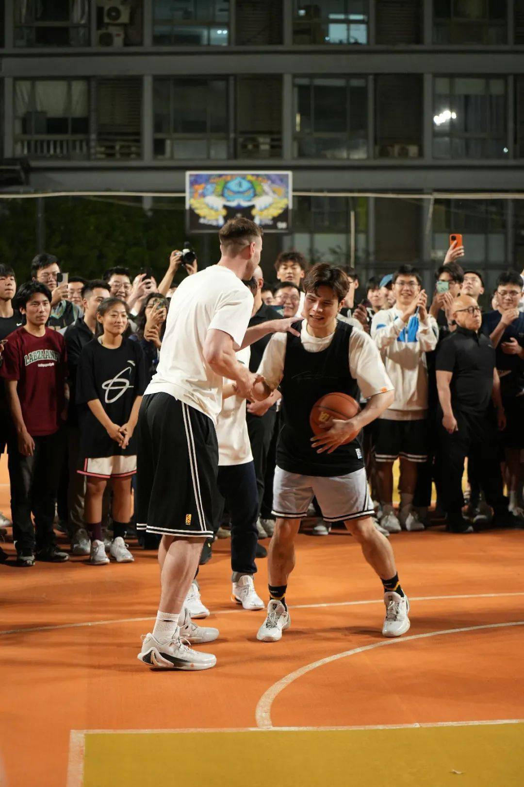 海沃德急速中国行 day2: 季后赛,校园,蟹脚面_朋友_马也哥_互动