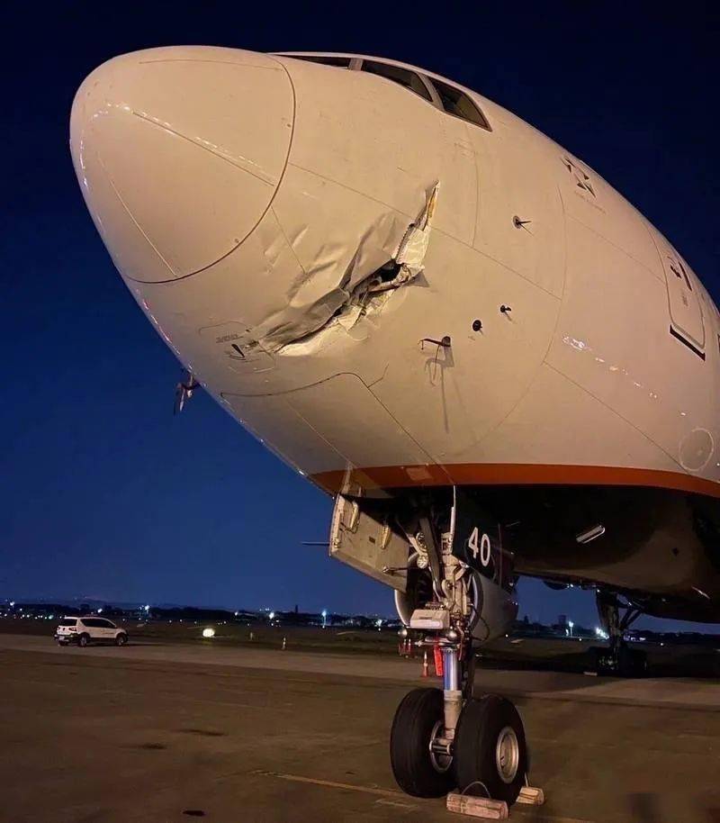 事实证明a321飞机小翼质量过硬呀长荣航空a321飞机"一剑封喉"据悉