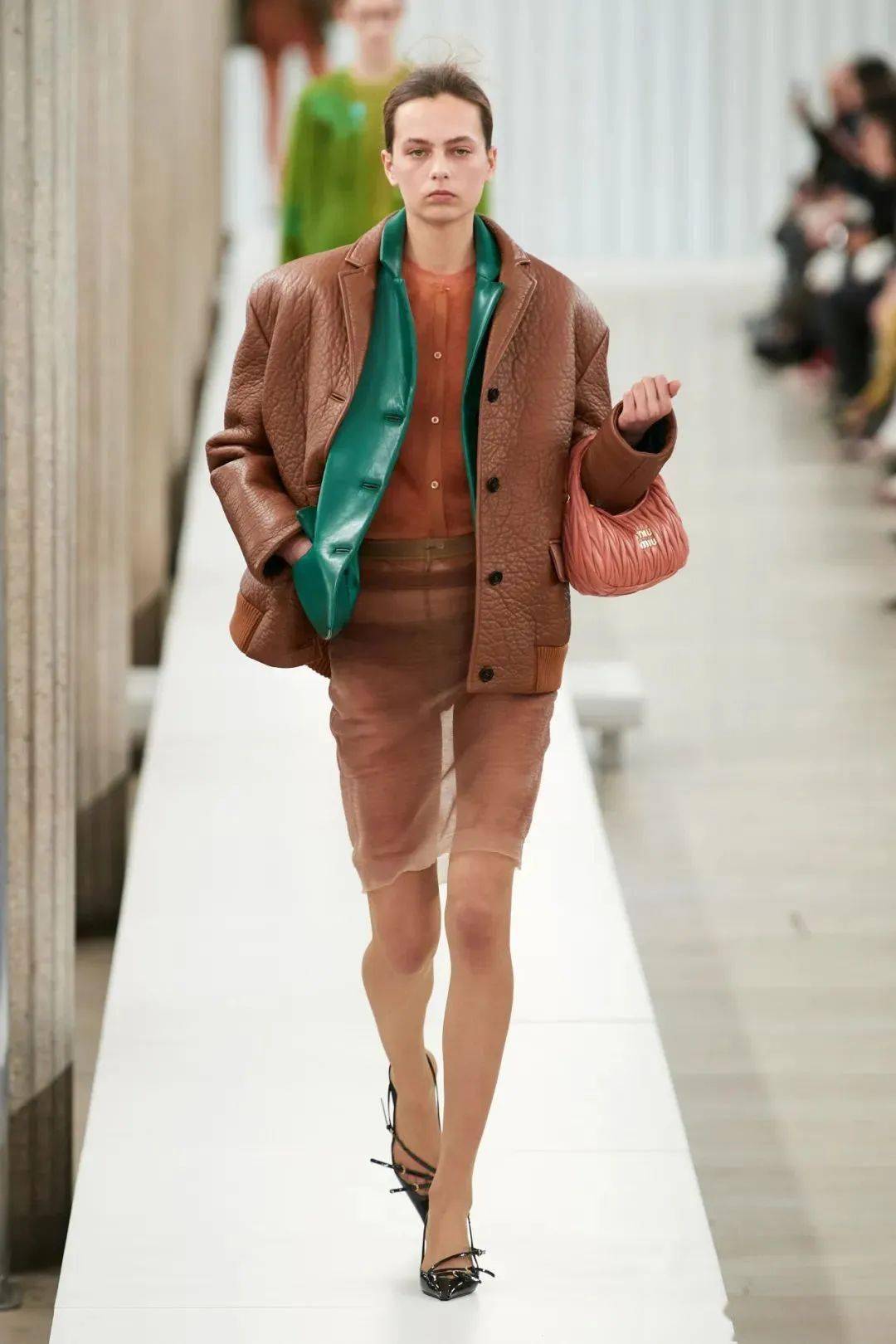 miu miu 2023 秋冬 | 辣妹装_prada_系列_内裤