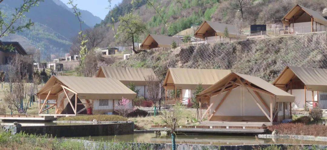 野奢帐篷,山居野趣,梯田排布,生态度假,幽谷静心△官鹅沟野奢度假酒店