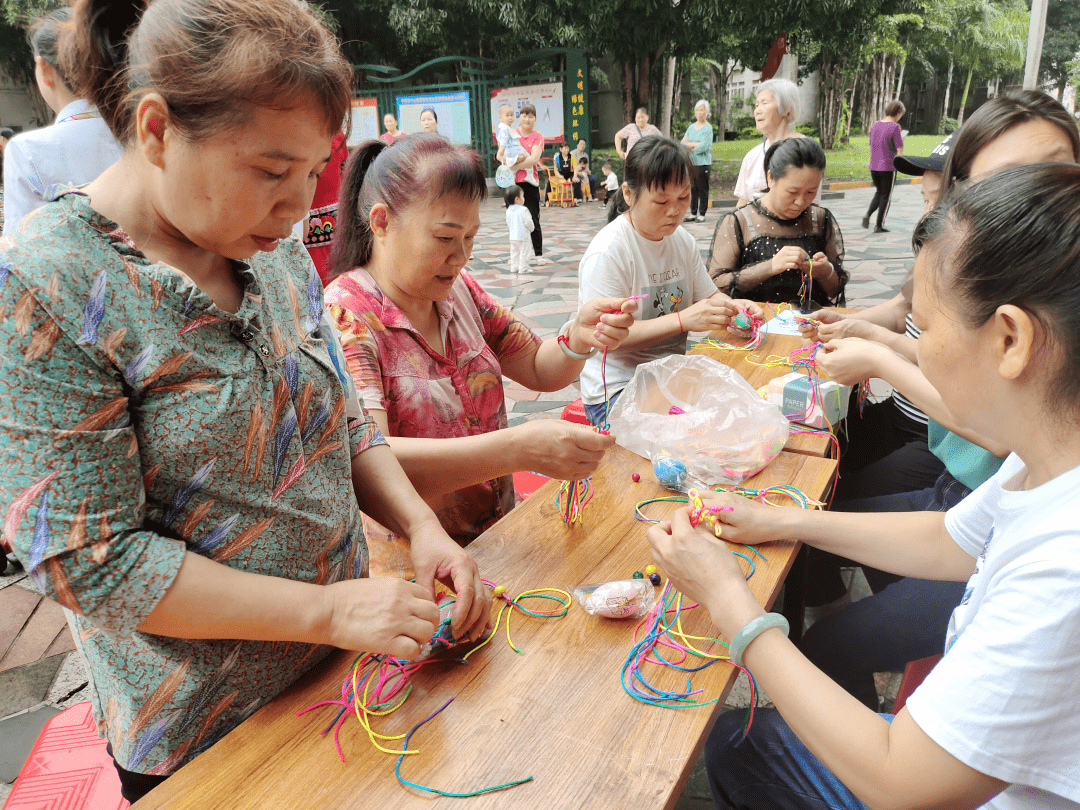 扁担线编织衣服图片图片