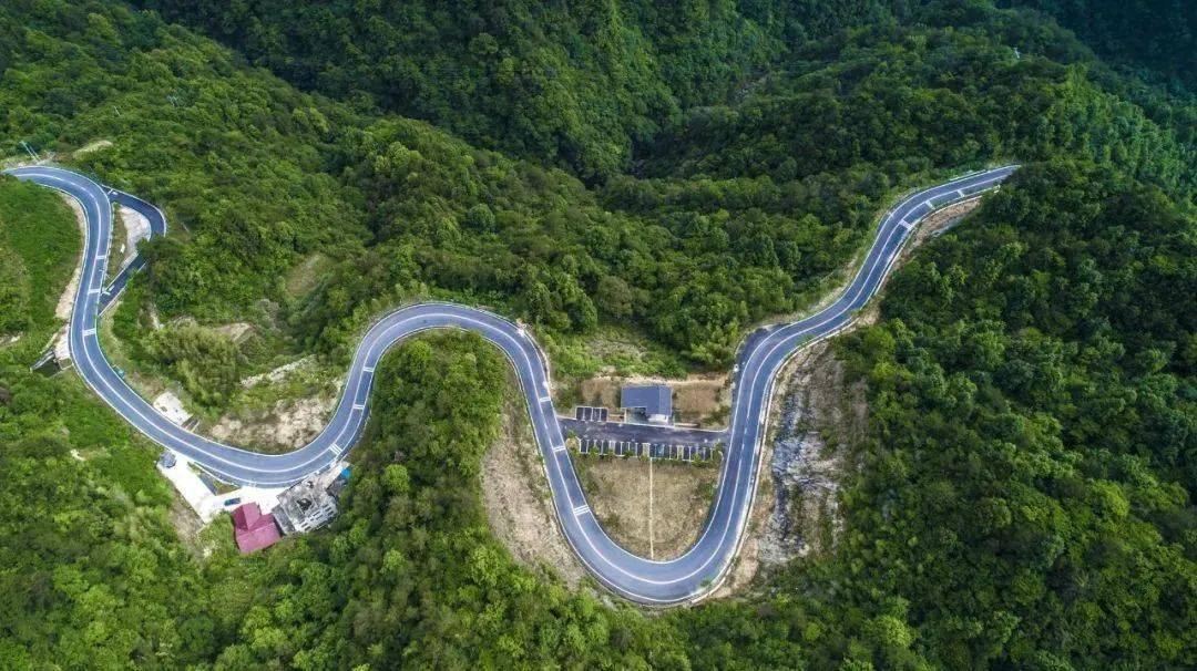 新改建宿松县山区旅游公路,环天柱山旅游公路,环浒山湖旅游公路,环