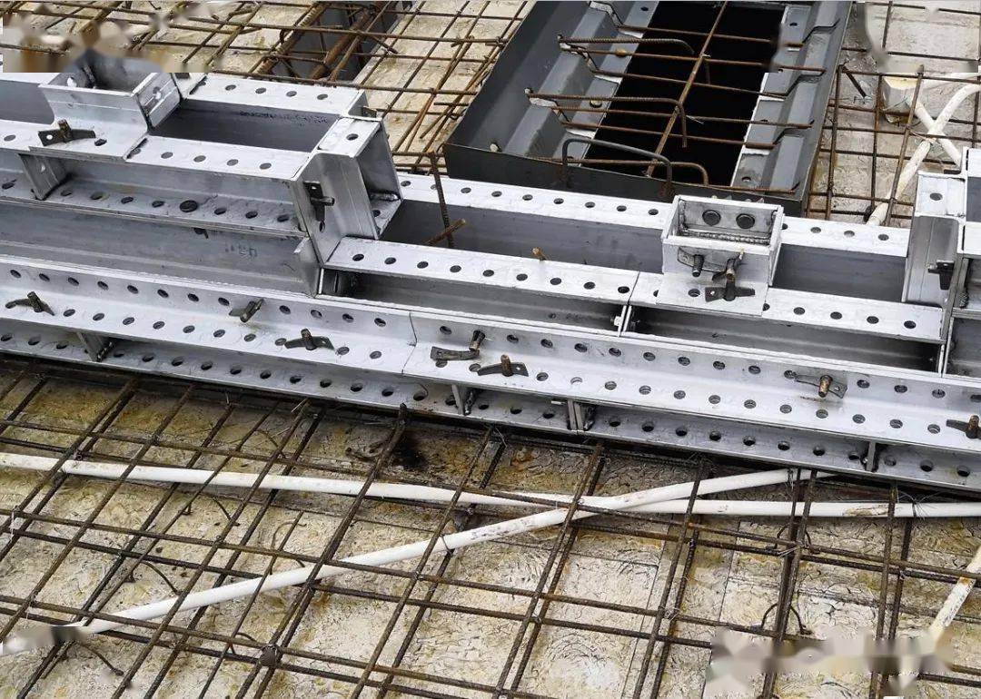 卫生间反坎一次性浇筑:降本增效,不渗不漏!_施工_模板_进行