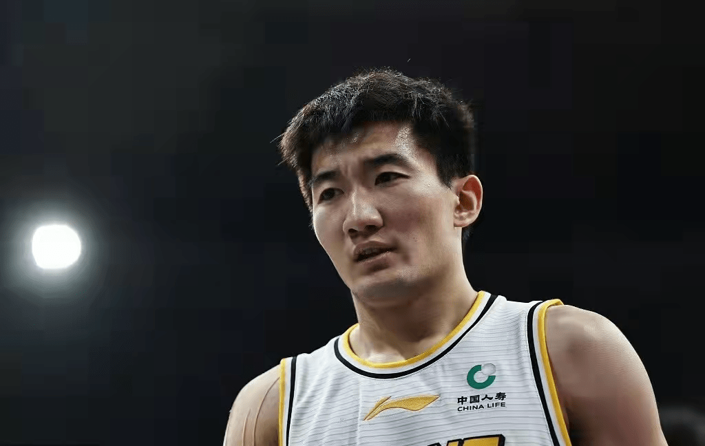 孙铭徽与环球小姐冠军已分手?