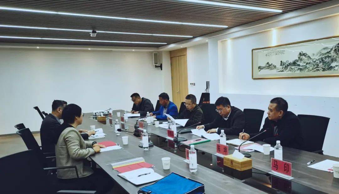 青龙县委书记李耀滨陪同调研侨资企业