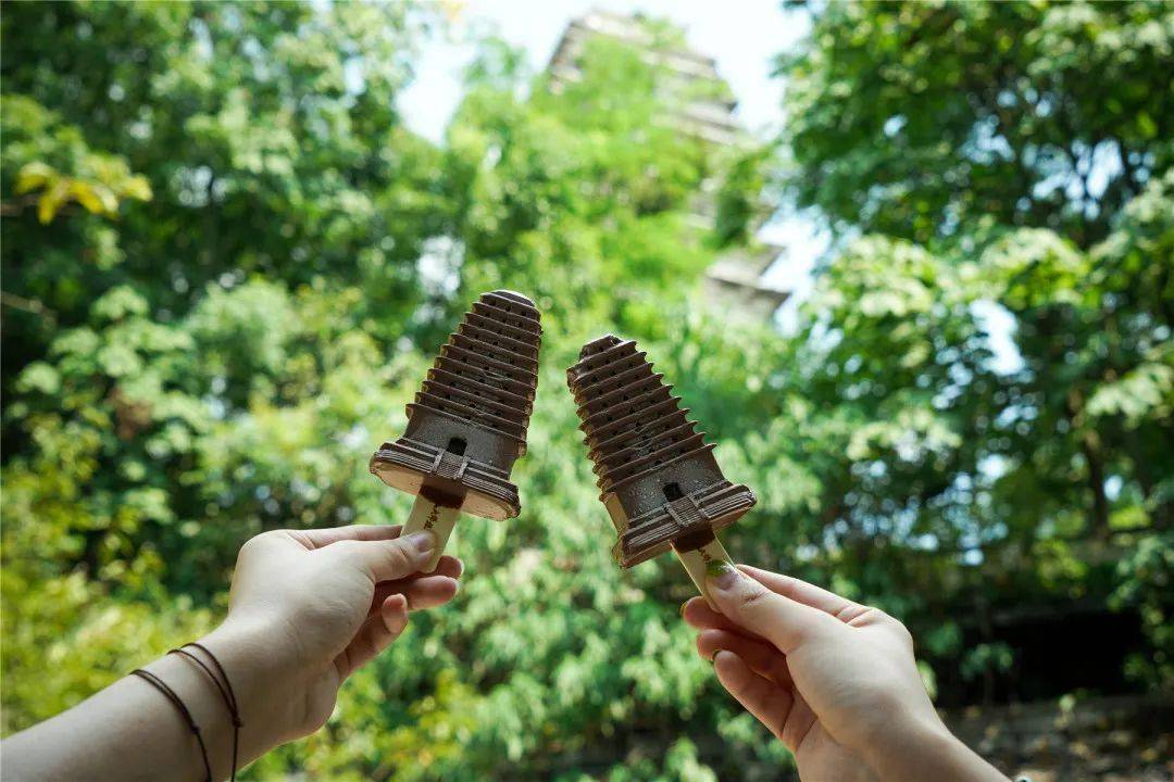 想想都有点cool拍照打卡清凉降温灵宝塔雪糕和佛小茶带上冰冰凉凉的
