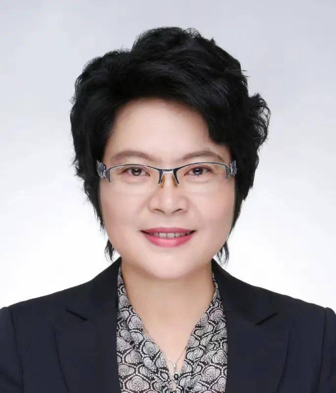 祝贺!唐宜红教授荣获"首都劳动奖章"!_研究_经济_教学