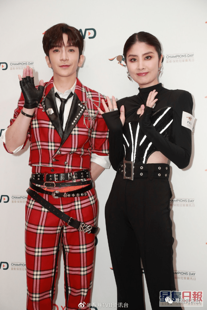 陈慧琳笑言今日很开心再见对方,问到当时对anson lo的印象,她大讚