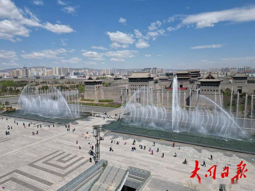 永泰门广场喷泉已开放_大同_游客_音乐声