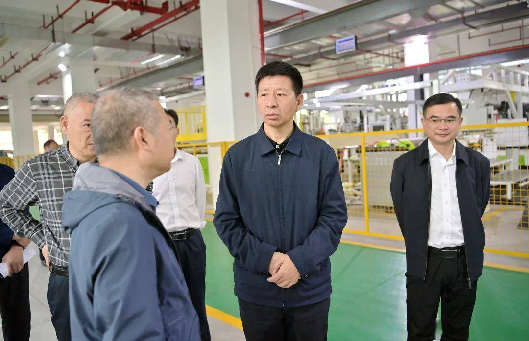 王洪斌专题调度市中心城区四类项目清零等工作时强调建立健全长效机制