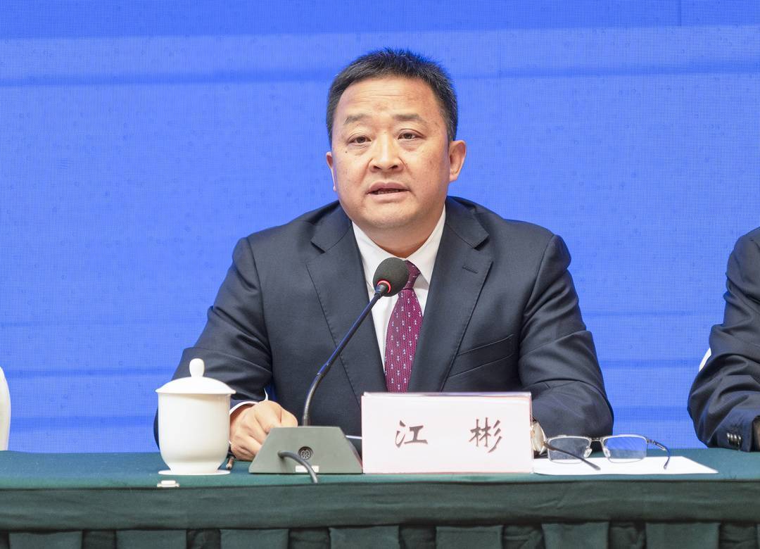 遂宁市委常委,市政府常务副市长江彬"锂电产业集聚杉杉科技,中创新航