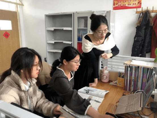 党员先锋 | 德州一中陈楠老师: 玉壶存冰心,朱笔写师魂_教学_教育