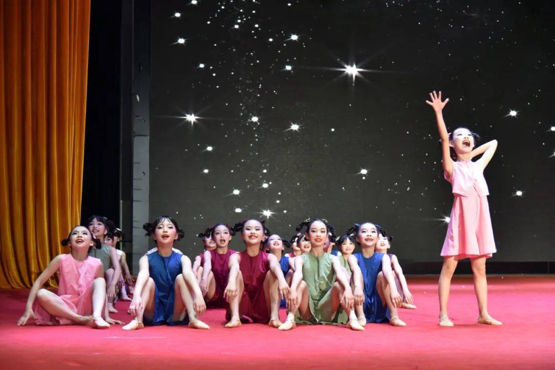 【图集】舞动青春,尽展风采——绵阳市第八届校园舞蹈大赛在北川成功