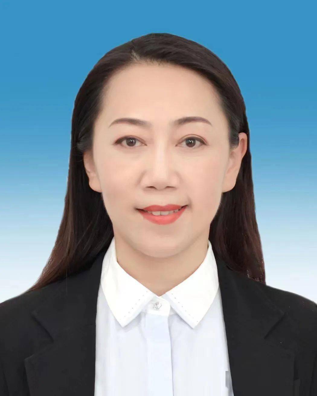 1994年参加工作,先后担任国网延安供电公司团委书记,国网延安市宝塔区