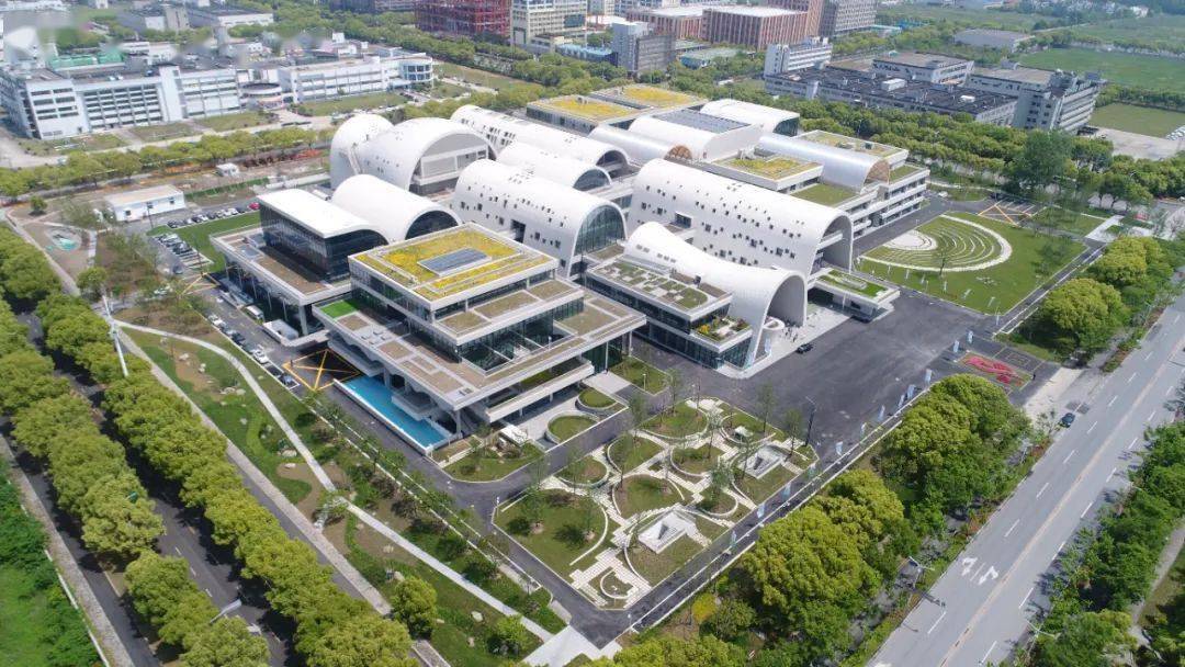 上海建工:奉贤文化新地标"海之花"epc_施工_项目_设计总院