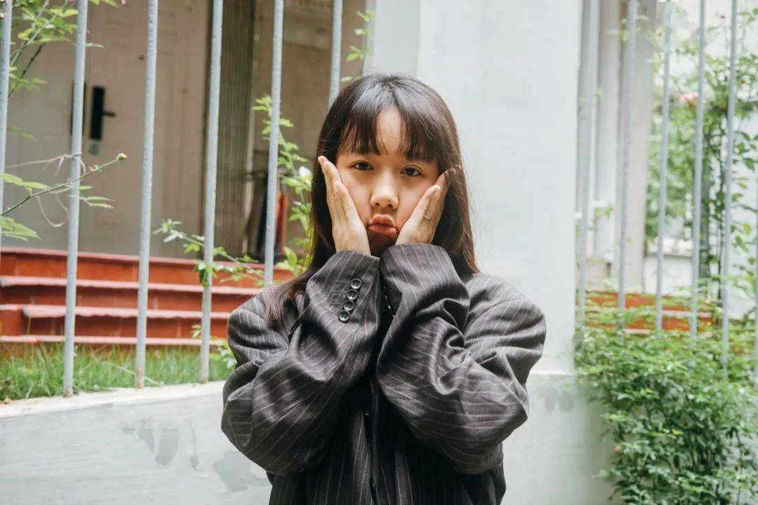 人物剪影|黎洋:黎明晓光,灿烂汪洋_新闻宣传部_工作_生活