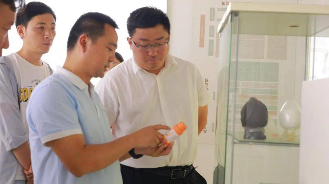 贵阳市乌当区委副书记吕槐乐赴四川国光考察座谈_技术_调控_合作