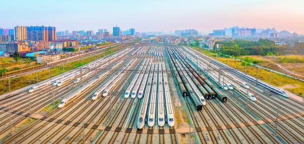 灵川:漓江上游福地美 —— 专访灵川县委书记胡焕忠_发展_广西_旅游