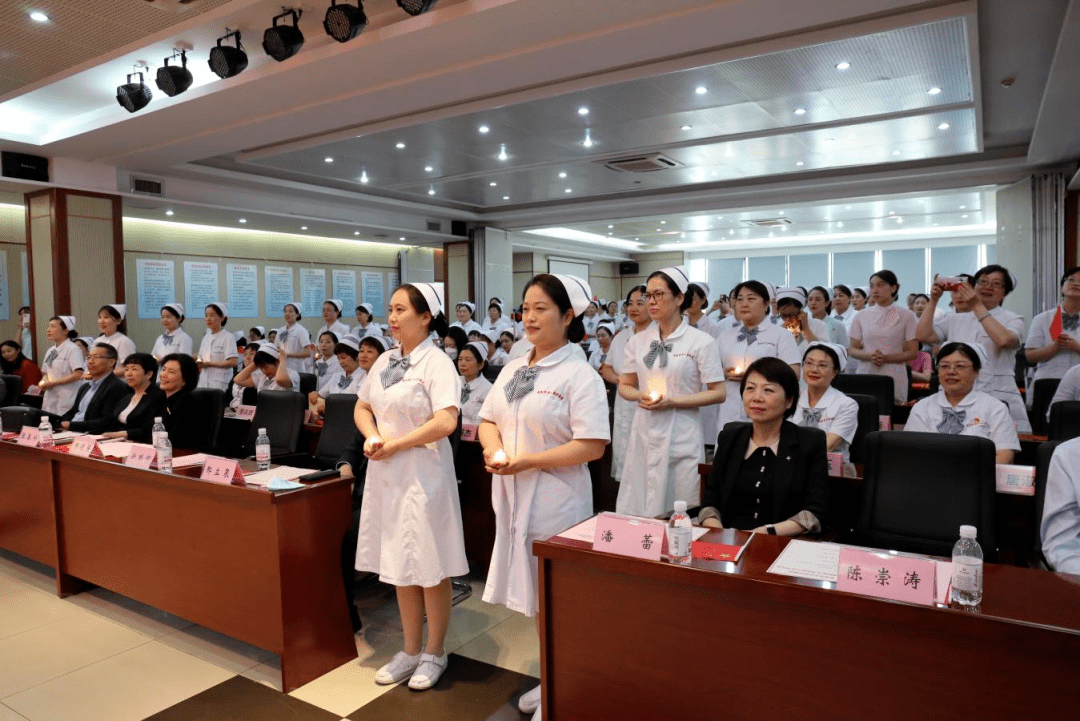 我們的護士 我們的未來|青島市中心醫療集團舉辦2023年國際護士節表彰