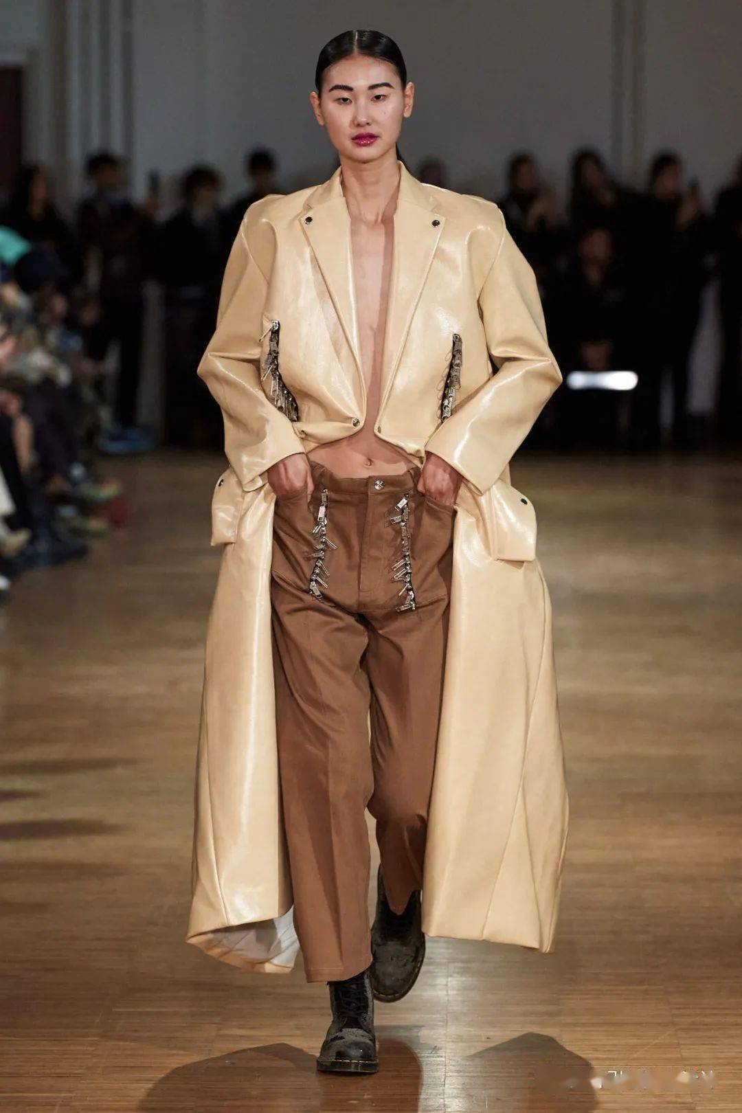 秀场| tokyo james 2023 秋季时装秀_大赛_趋势_设计