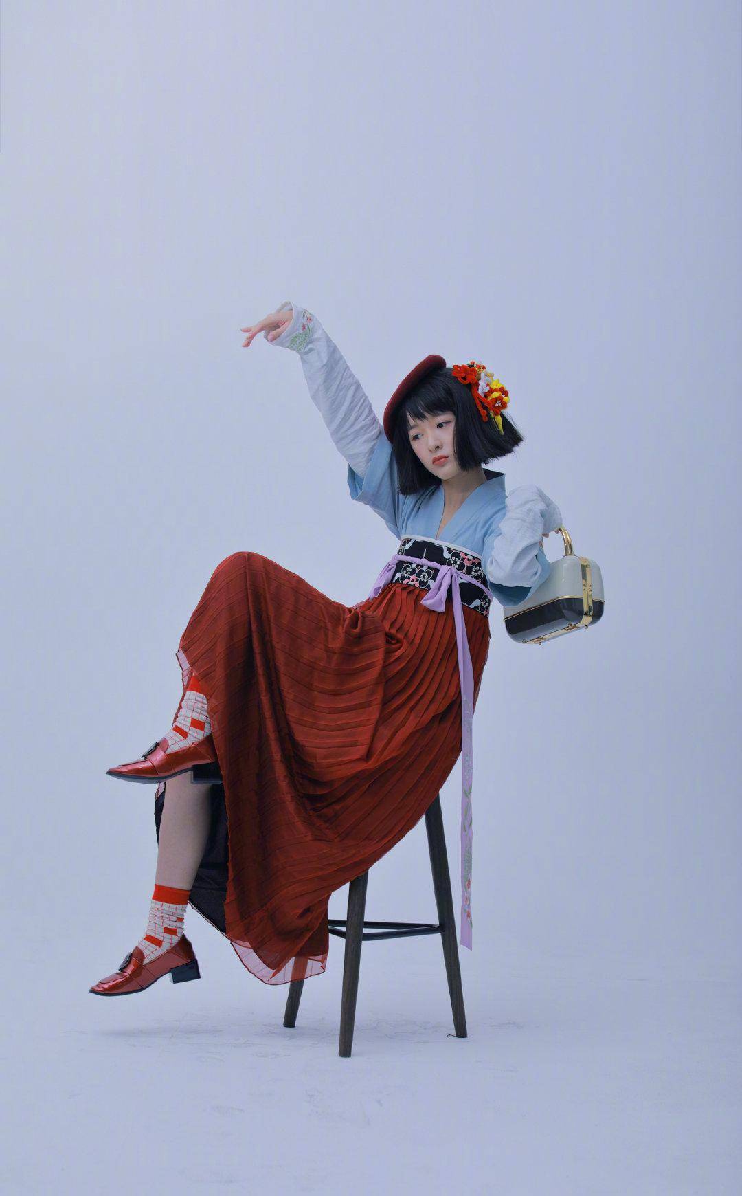 徐娇晒泳装照,性感至极,不复当年模样!