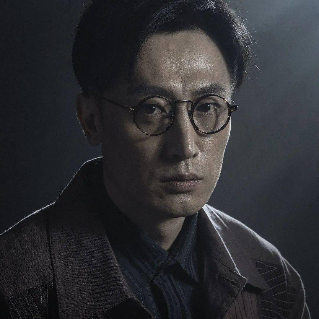 石禕杰饰王福升周沐杰饰黄省三祖永宸饰李石清戴晔饰顾八奶奶李松柏饰