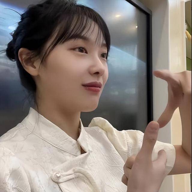 "挖人黑幕"背后推手浮出水面,不料被官方屏蔽,黄老师遭嘲讽_教育_教学