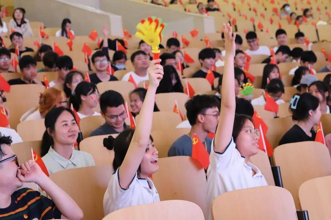 这放在比赛界也是相当炸裂的!_决赛_参赛选手_获奖