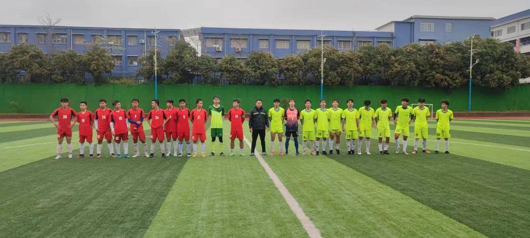 藤县蒙江三中,藤县七中女子组获得市中学生足球赛冠军_梧州市_决赛